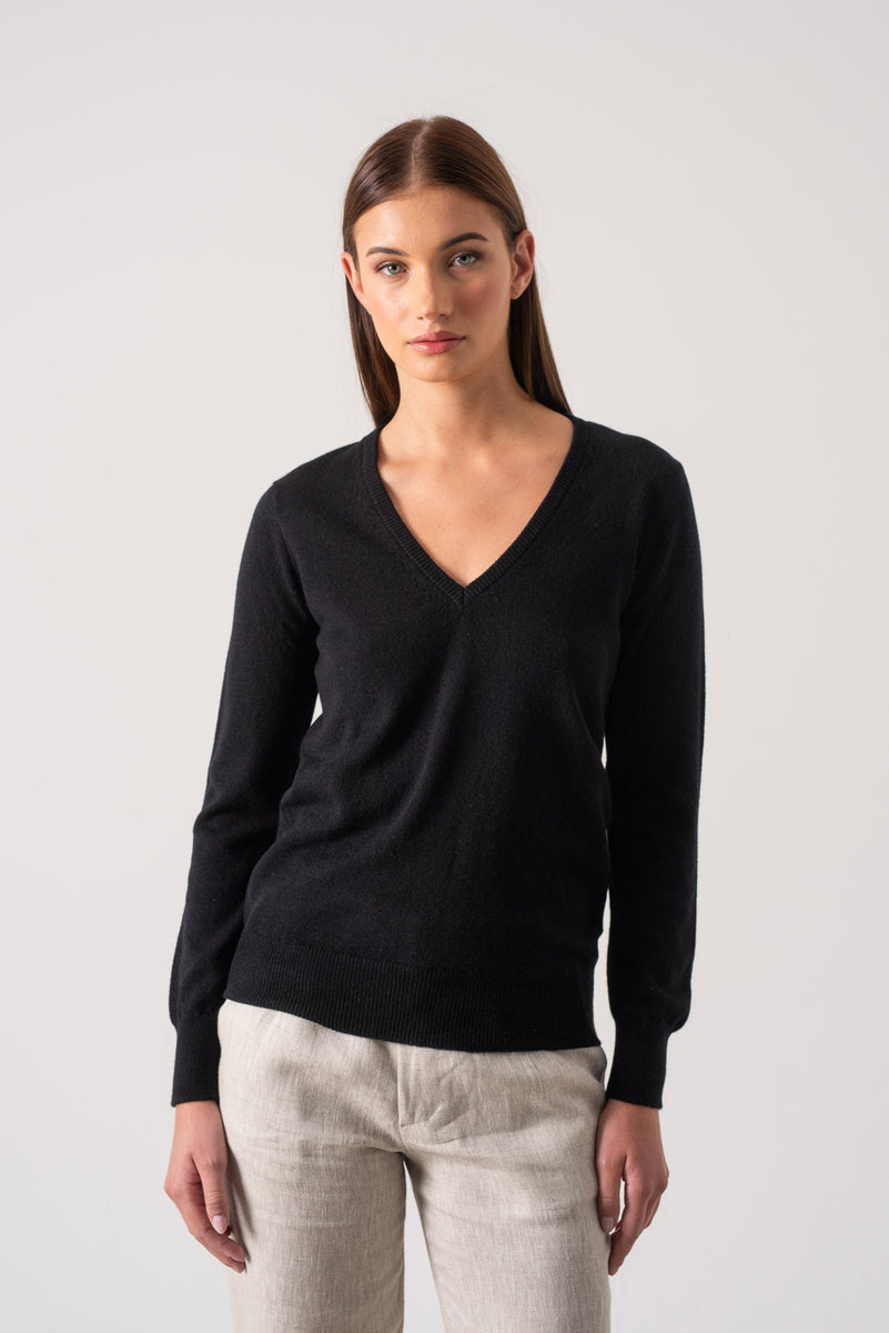 Essenza V-Neck 100% Cashmere Sweater Taupe