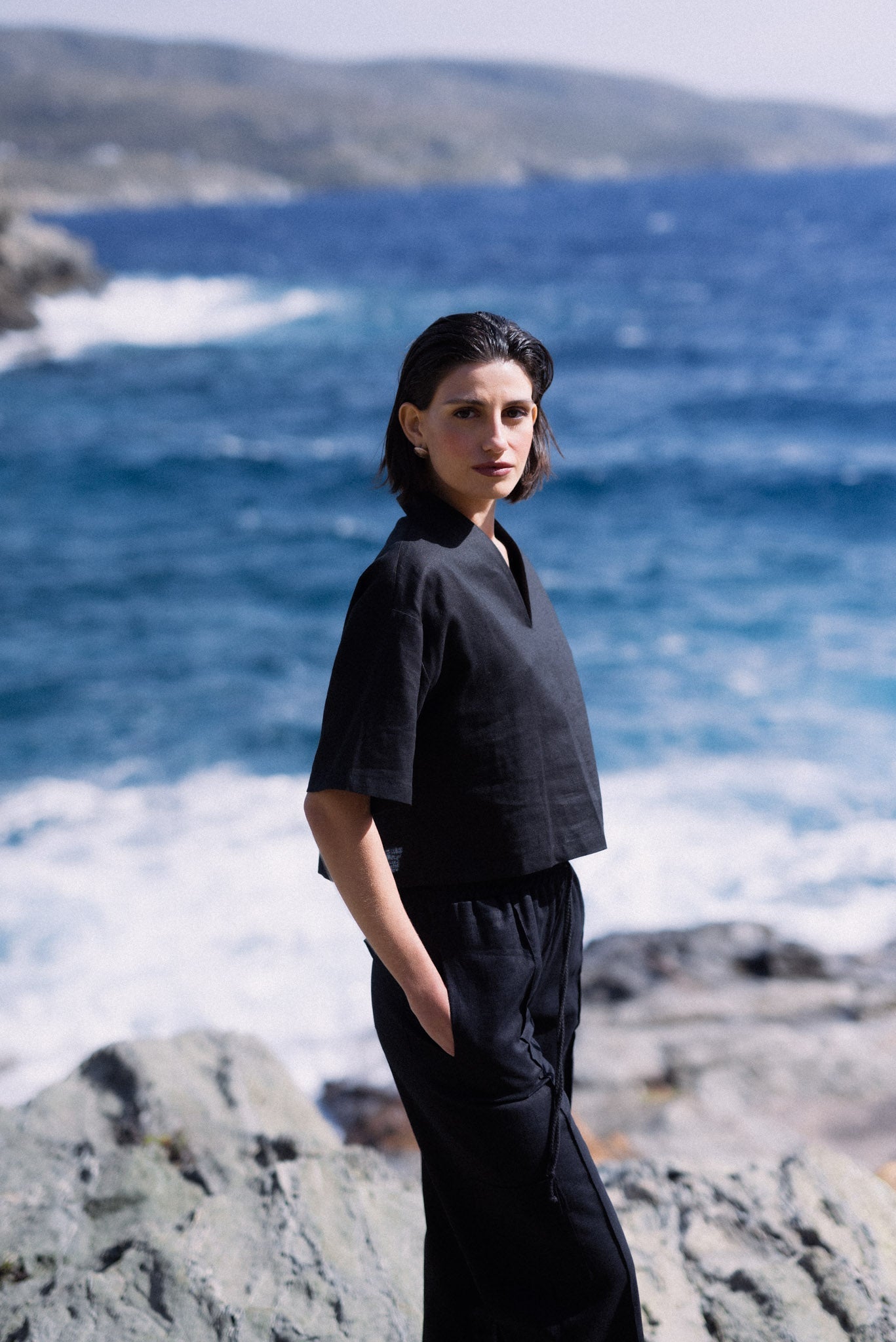 Black Linen Top - LUXMII
