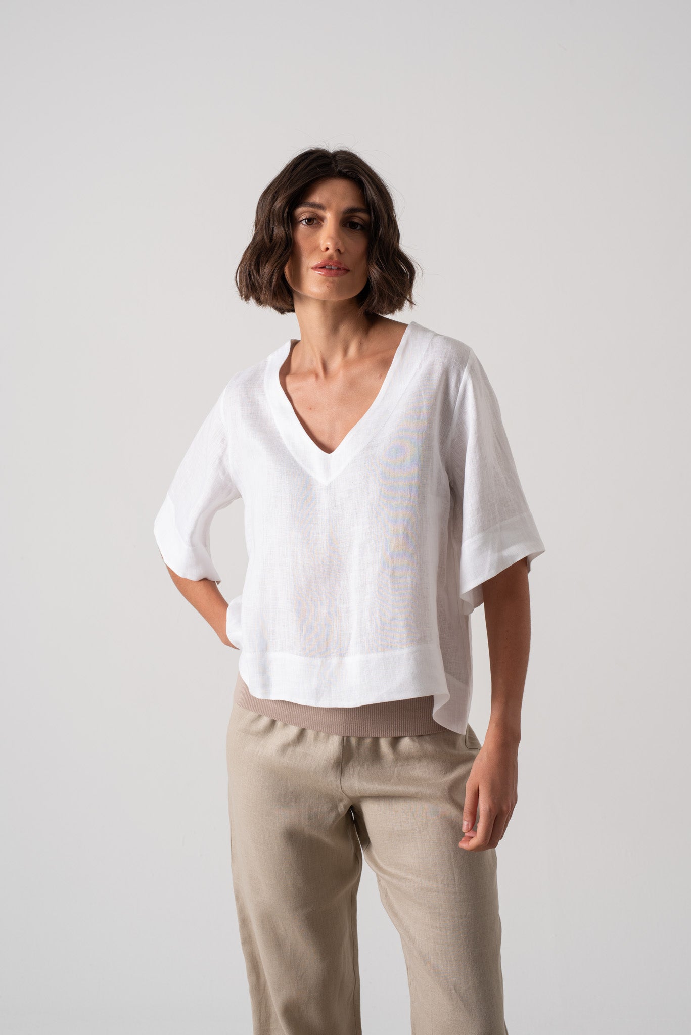 Hecate Linen Top White Luxmii