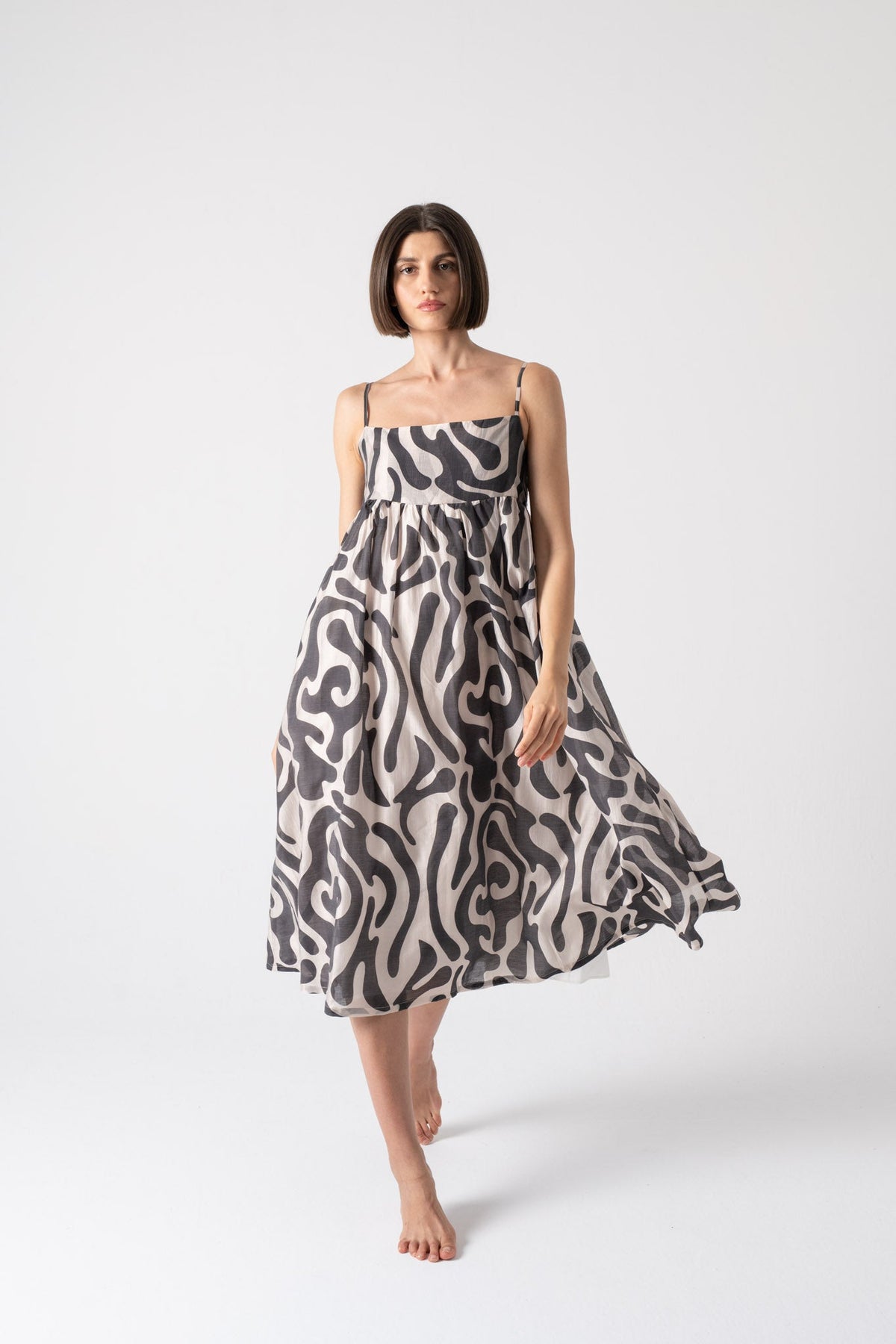 Onda Midi Dress in Savannah Print Luxmii