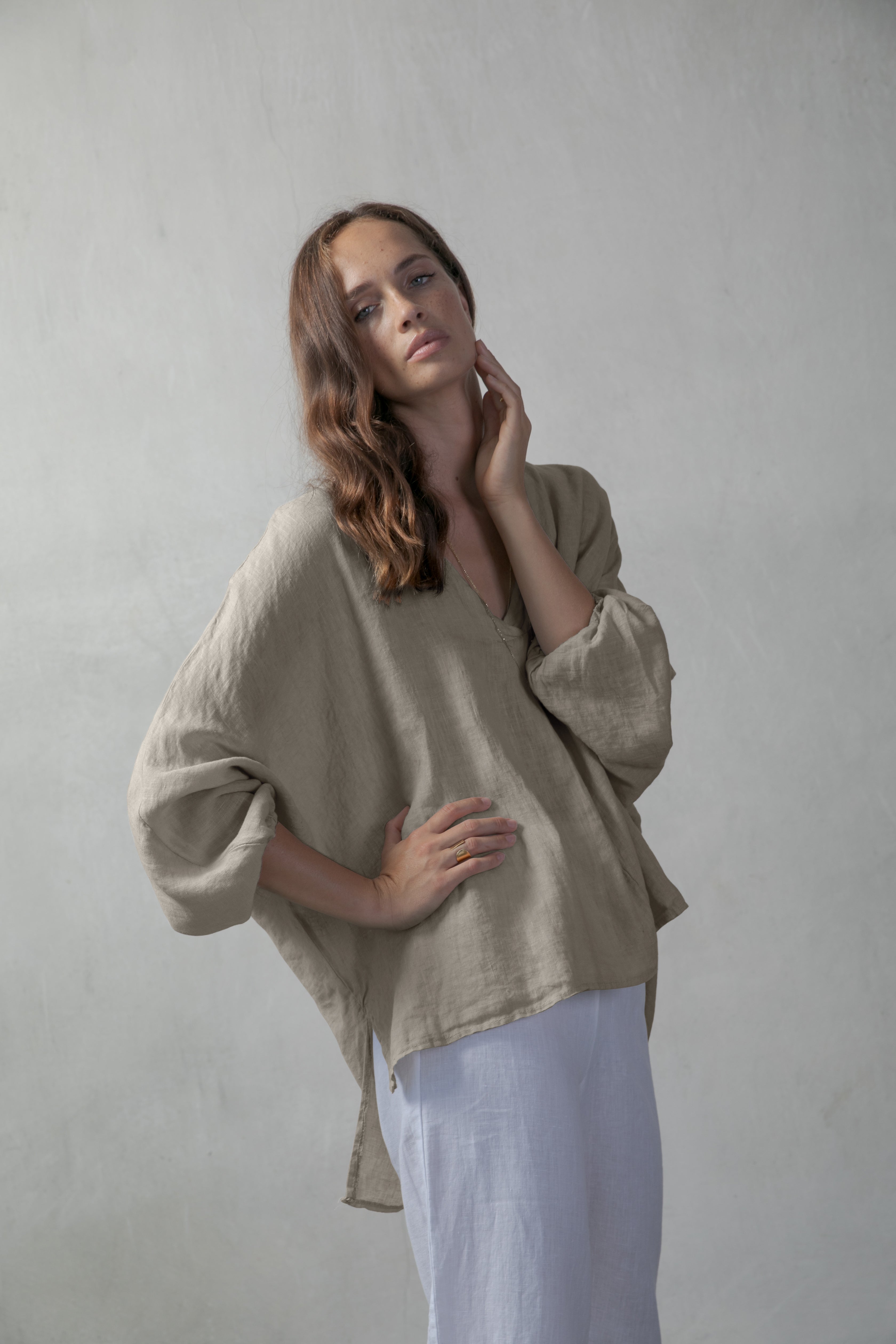 Relaxed Pallocino Linen Top Oatmeal - Luxmii – LUXMII