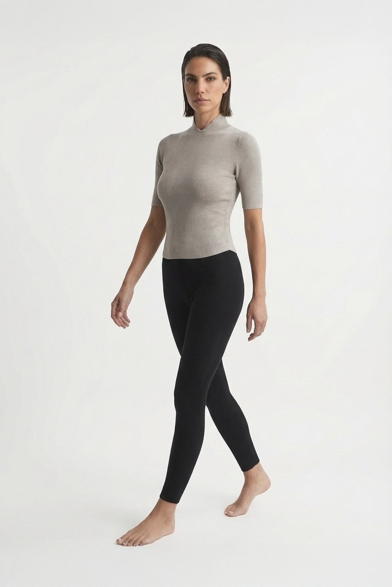 Ribbed Entonnoir Top in Pebble Grey Luxmii