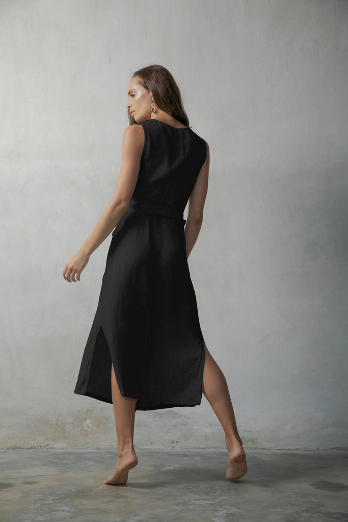 The Safari Linen Wrap Dress Black Luxmii